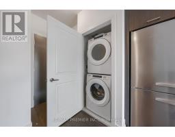 503 - 11 Lillian Street, Toronto, ON M4S2H7 Photo 9