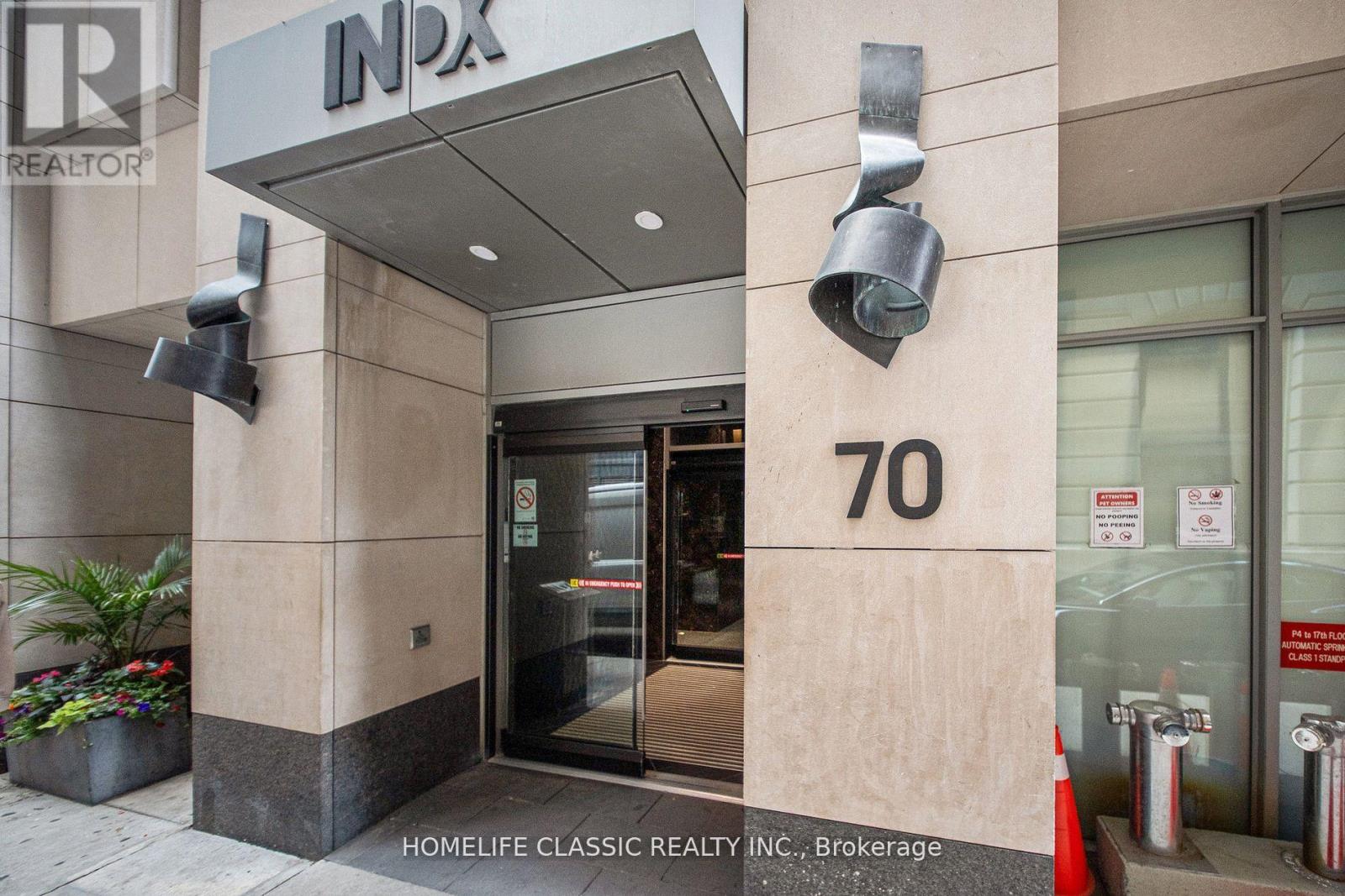 4006- 70 Temperance Street, Toronto, ON photo 4