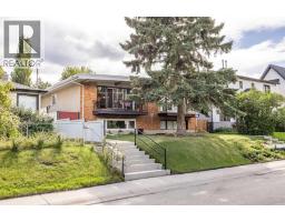 219 26 Avenue NE - photo 1