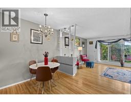 219 26 Avenue NE - photo 5