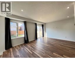 46 Renfrew Street, Kitchener, ON N2R0G5 Photo 28