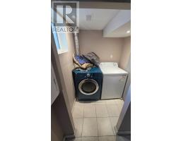 Lower Level - 15 North Bonnington Avenue, Toronto, ON M1K1X3 Photo 7