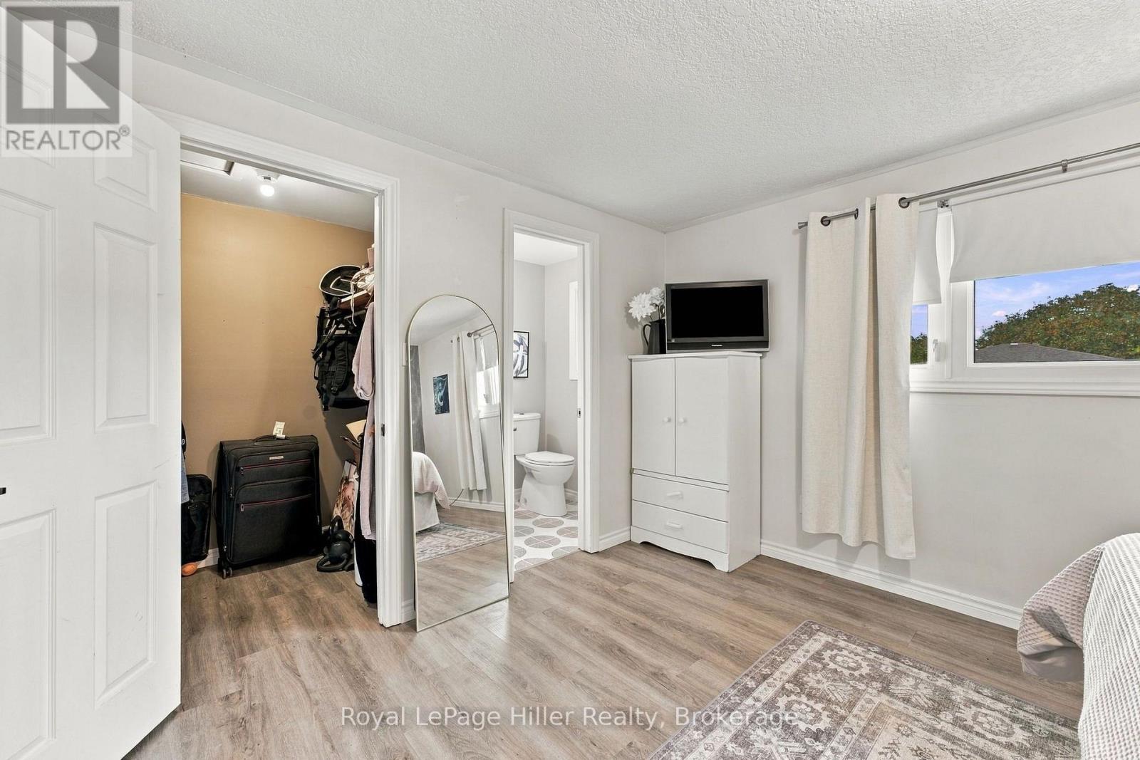 133 BRAEMAR CRESCENT - Image 25