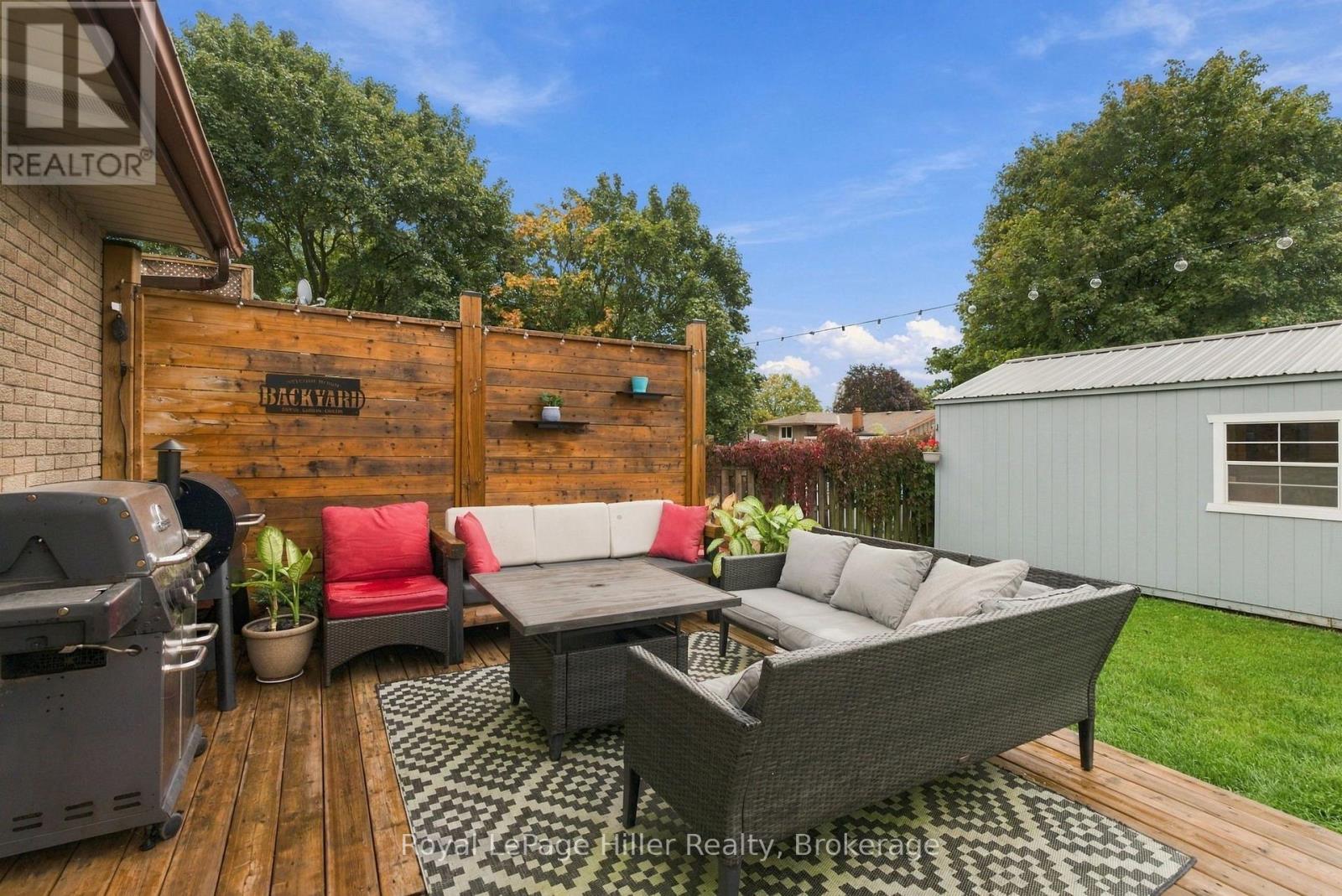 133 BRAEMAR CRESCENT - 41
