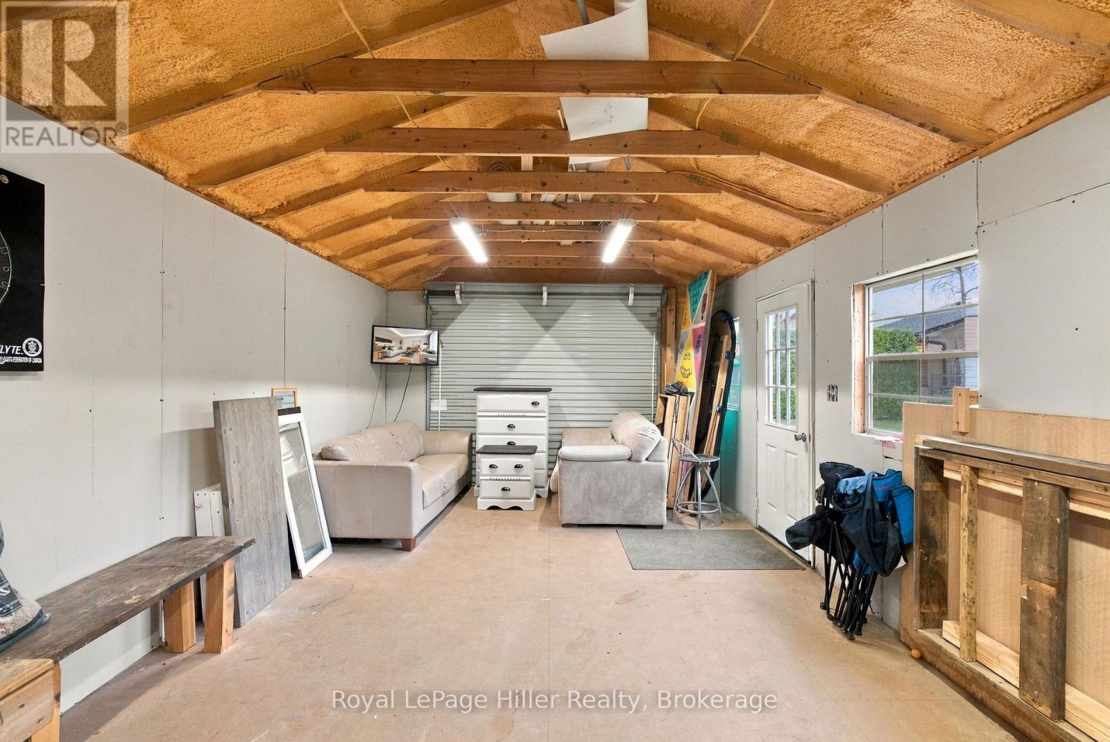 133 BRAEMAR CRESCENT - Image 44