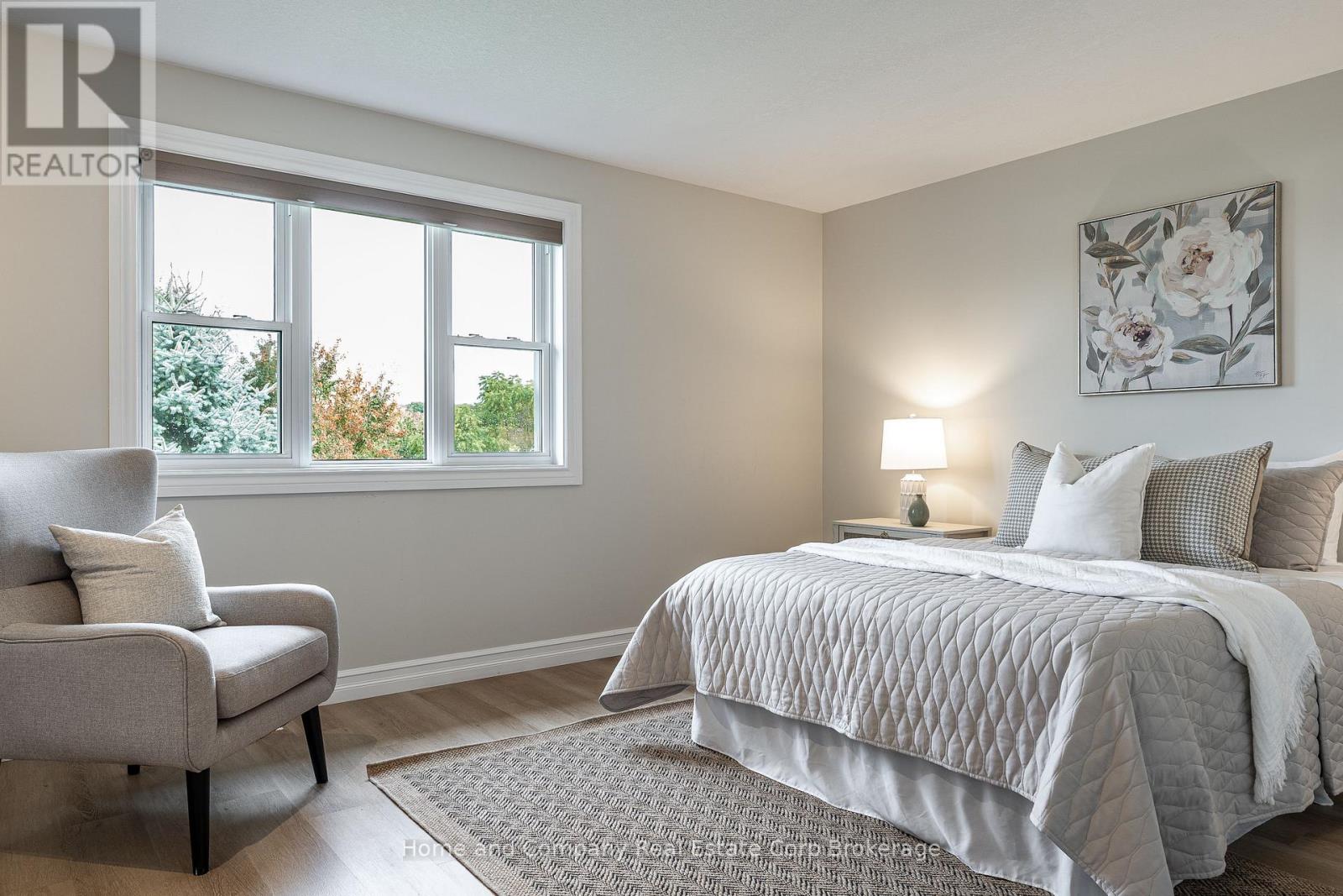5 RIDGEWOOD CRESCENT - 15