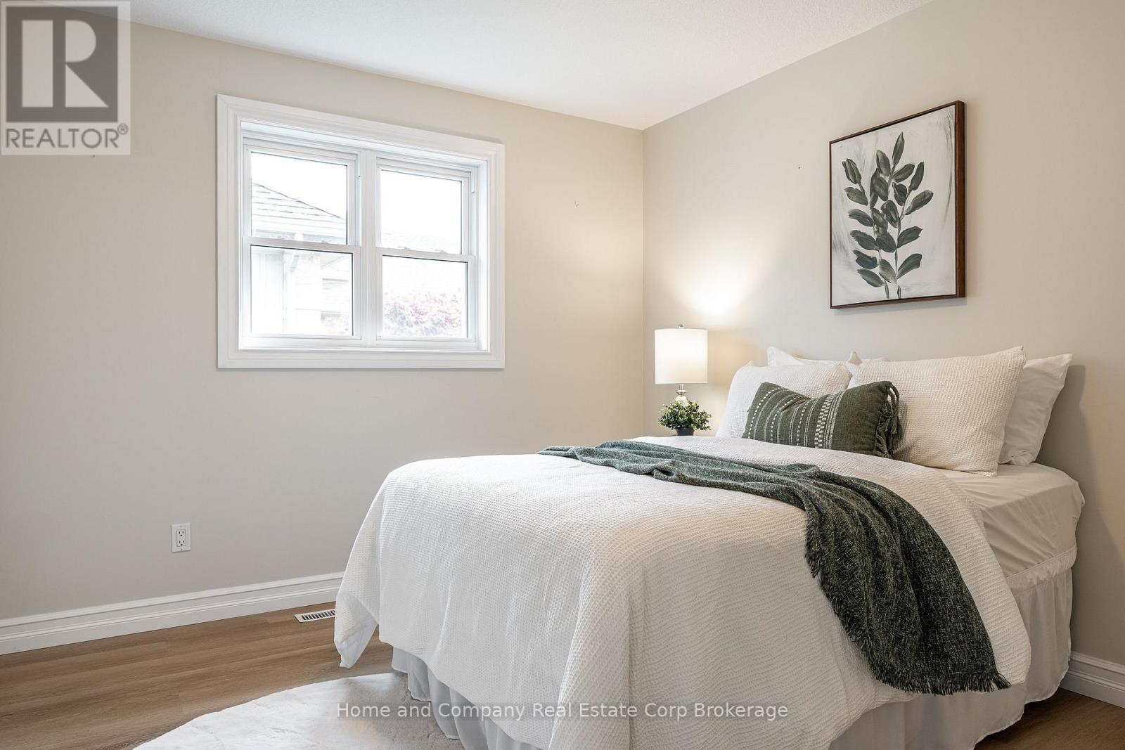 5 RIDGEWOOD CRESCENT - Image 21