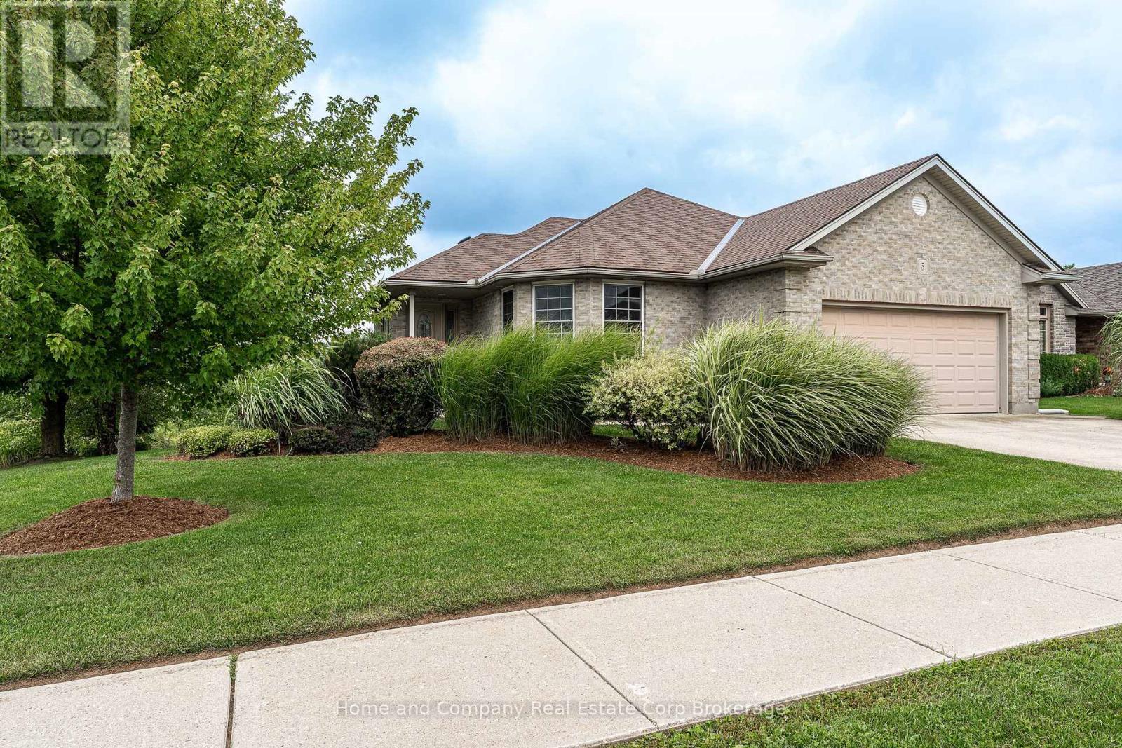 5 RIDGEWOOD CRESCENT - Image 40
