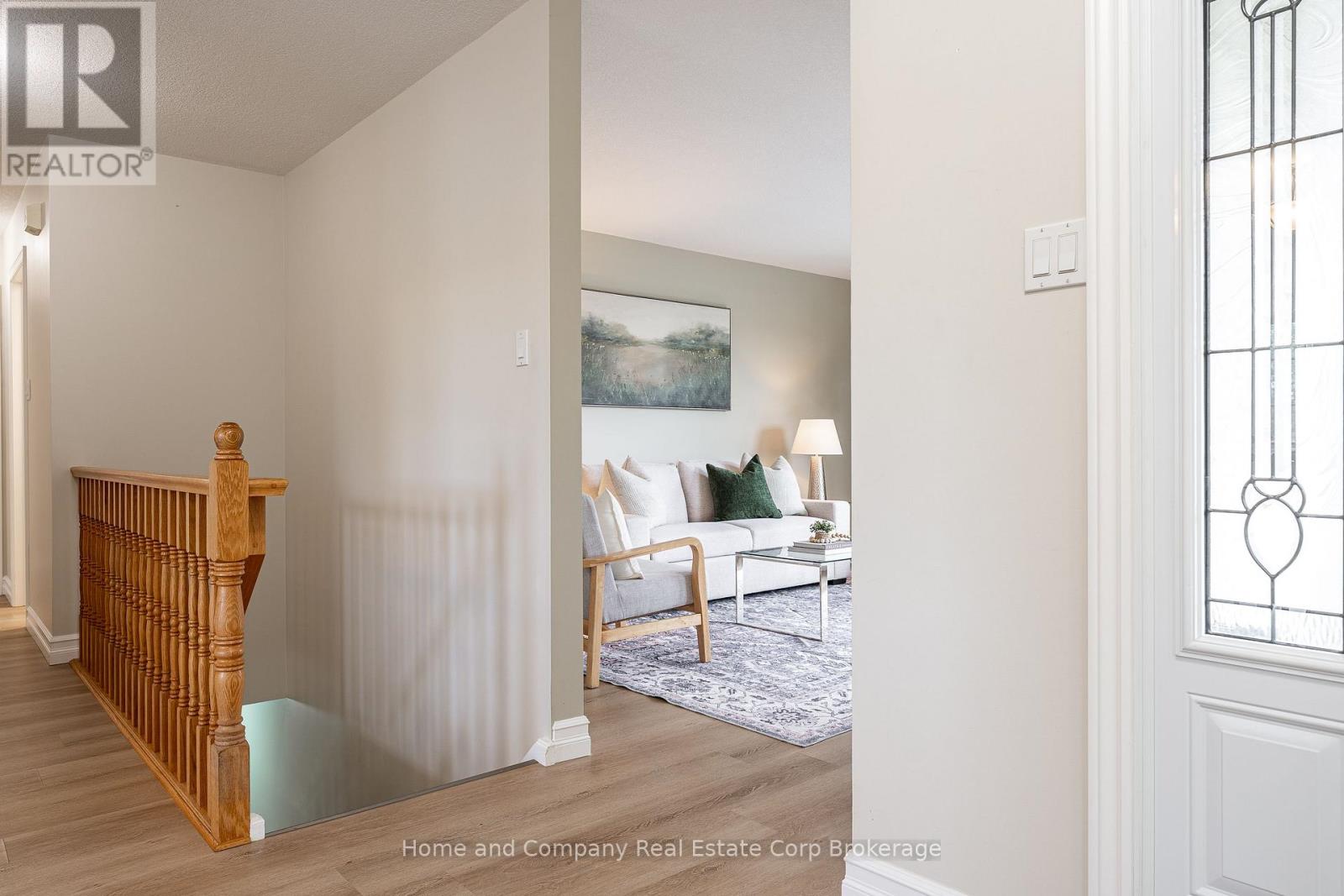 5 RIDGEWOOD CRESCENT - Image 7