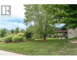 5 Ridgewood Crescent, St  Marys, ON N4X1B2 Photo 36