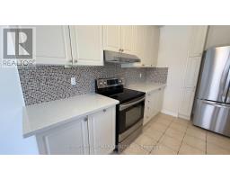 39 Pavlova Crescent, Richmond Hill, ON L4E0V8 Photo 9