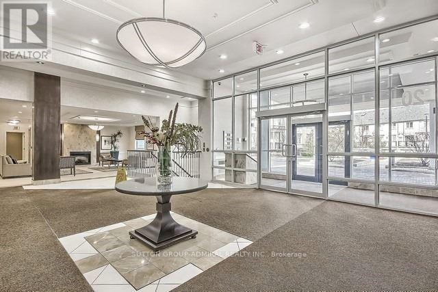 407- 30 North Park Road, Vaughan, ON photo 2