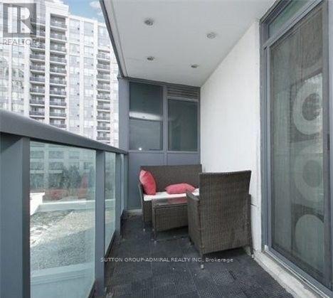 407- 30 North Park Road, Vaughan, ON photo 9