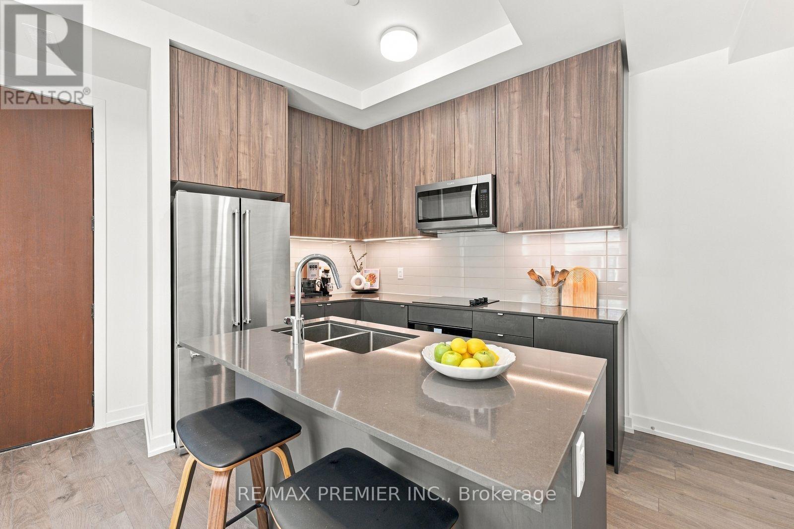 102- 8 Walder Lane, Richmond Hill, ON photo 8