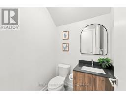 102 - 8 Walder Lane, Richmond Hill, ON L4S0P7 Photo 20