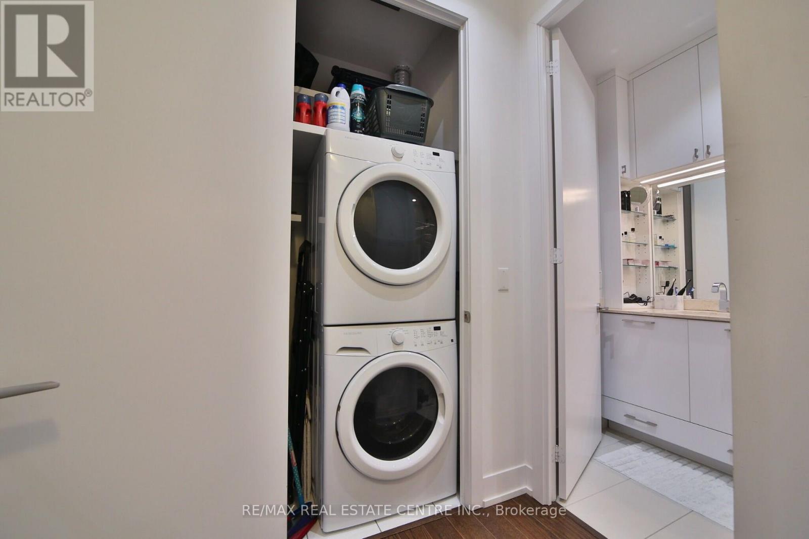 315- 9471 Yonge Street, Richmond Hill, ON photo 16