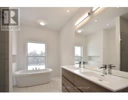 Bedroom 2 - 2 Yans Way, Markham, ON L3R0J8 Photo 8