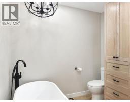 107 6 Avenue Sw, Falher, AB T0H1M0 Photo 38