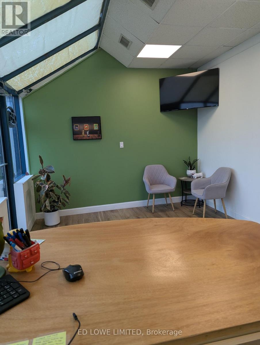 7 & 8-408 DUNLOP Street, Barrie photo 5