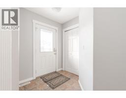 Den - 124 Fox Crescent, Fort Mcmurray, AB T9K0C2 Photo 14