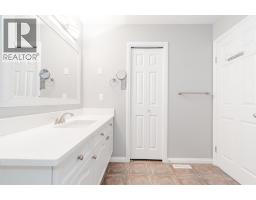 124 Fox Crescent, Fort Mcmurray, AB T9K0C2 Photo 22