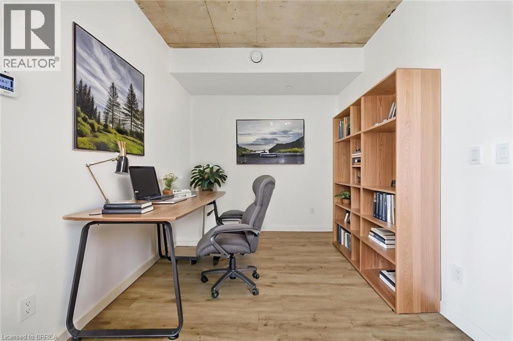 7 Erie Avenue — photo 10