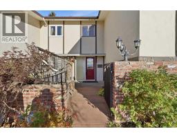 6624 37 Street SW - photo 4