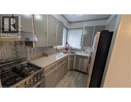 4pc Bathroom - 763 Upper Ottawa Street, Hamilton, ON L8T3T8 Photo 6