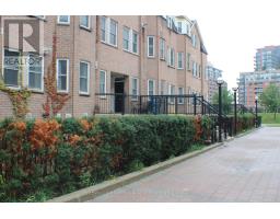 137 - 760 Lawrence Avenue W, Toronto, ON M6A3E7 Photo 11
