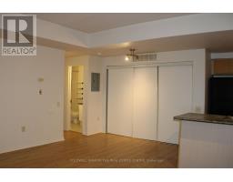 137 - 760 Lawrence Avenue W, Toronto, ON M6A3E7 Photo 12