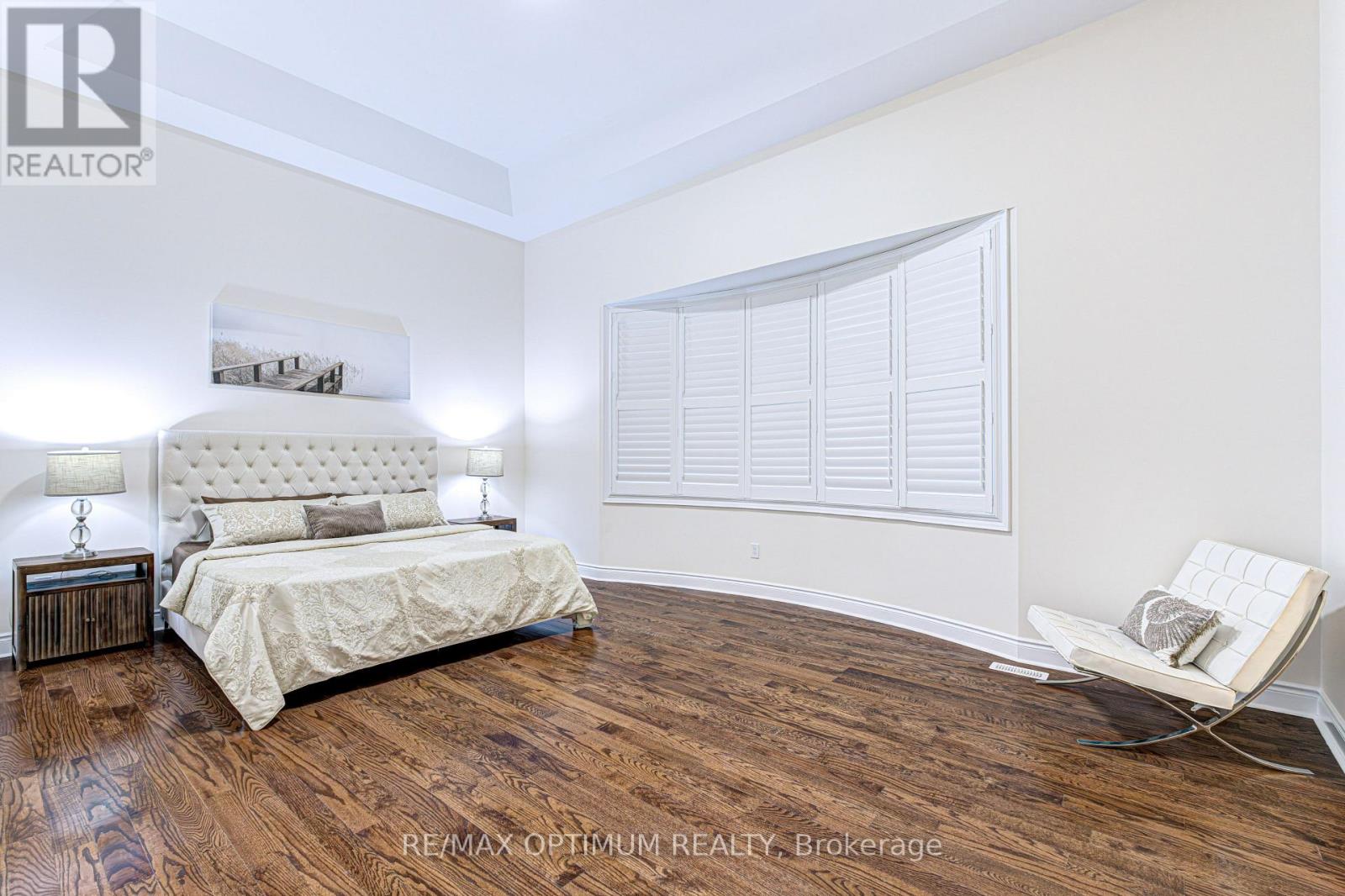 80 Royal West Drive, Brampton, ON photo 24