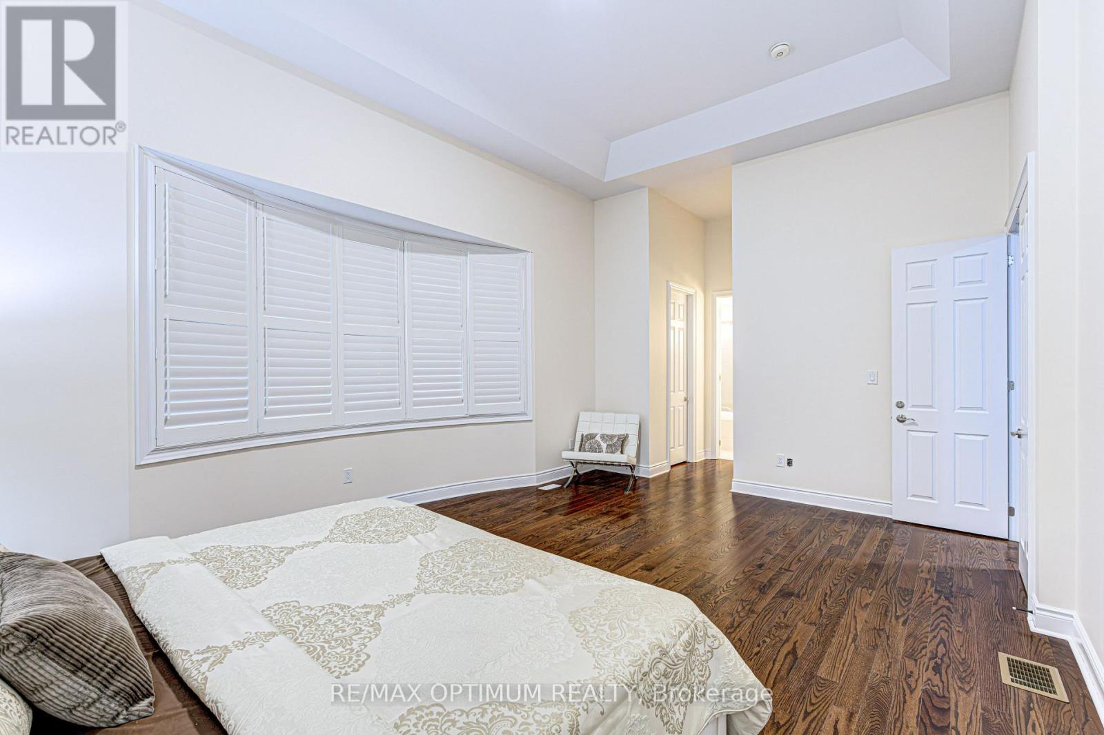 80 Royal West Drive, Brampton, ON photo 25
