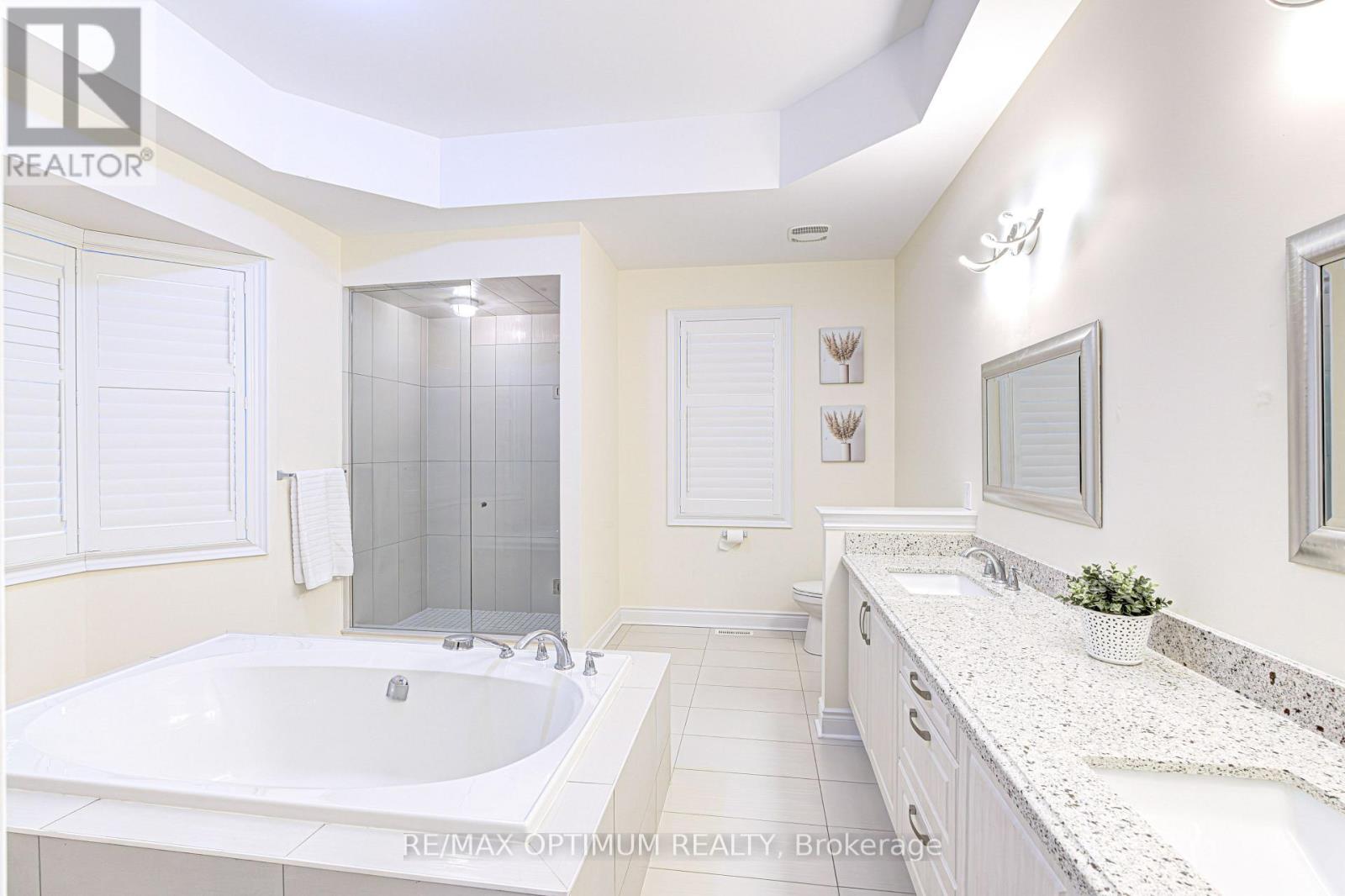 80 Royal West Drive, Brampton, ON photo 26