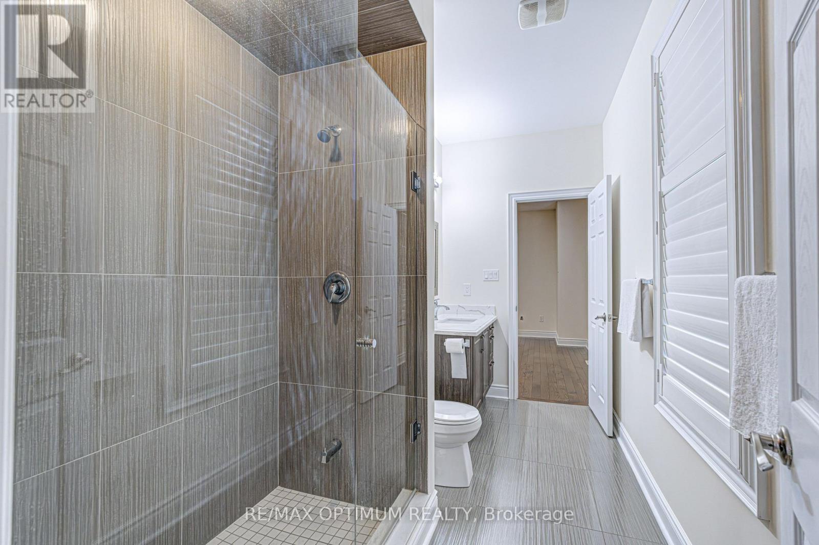 80 Royal West Drive, Brampton, ON photo 35