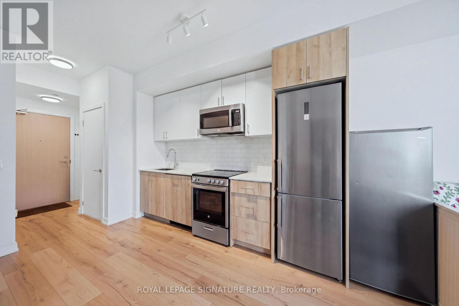 406- 1195 The Queensway, Toronto, ON photo 8