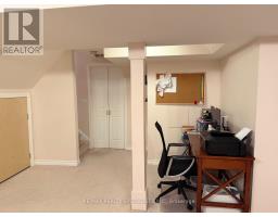 14 Viceroy Crescent, Brampton, ON L7A1V6 Photo 17