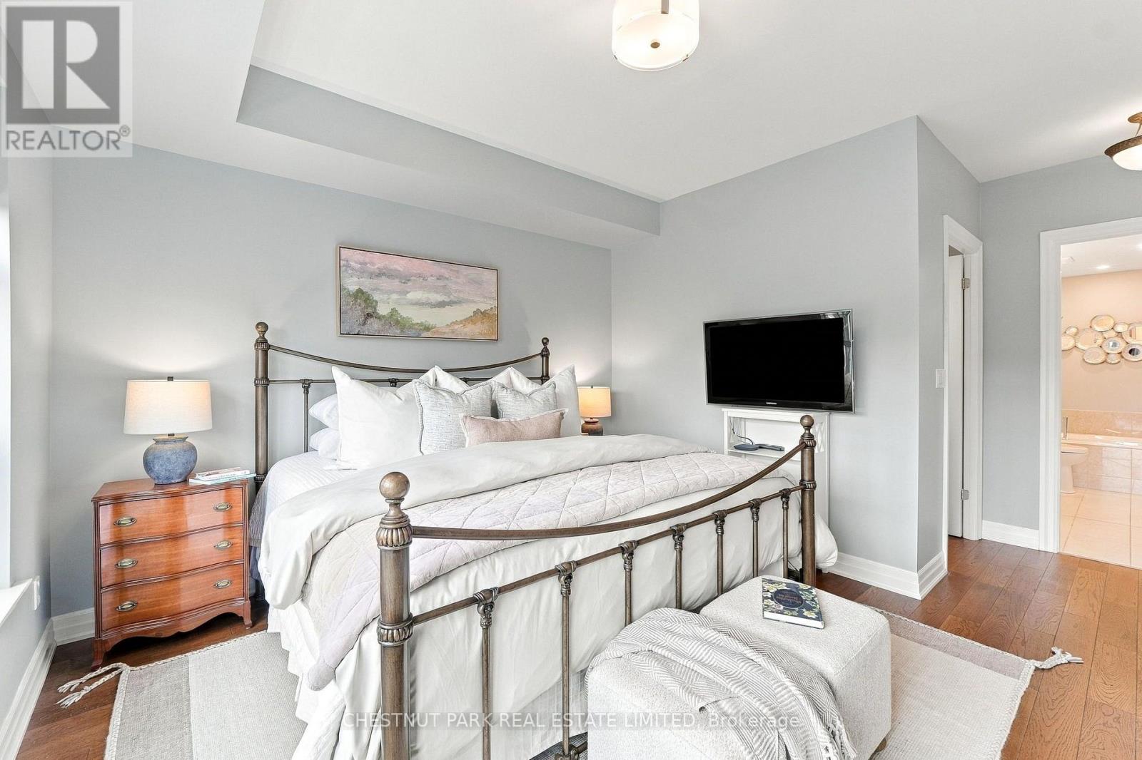 305- 2855 Bloor Street West, Toronto, ON photo 16
