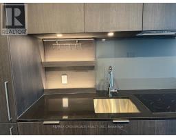 612 - 28 Ann Street, Mississauga, ON L5G0E1 Photo 8