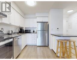 923 - 3888 Duke Of York Boulevard, Mississauga, ON L5B4P5 Photo 6