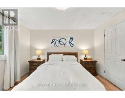 178 Laurentian Drive, Waterloo, ON N2E1Y3 Photo 24