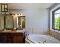 104 Diiorio Circle, Ancaster, ON L9K1T2 Photo 21