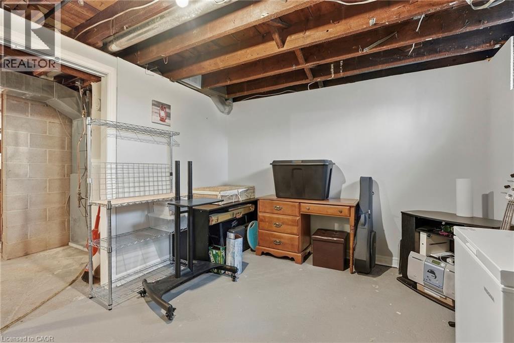 197 LINCOLN Street - 11