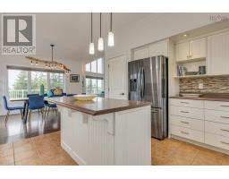 4pc Bathroom - 307 Leslie Road, East Lawrencetown, NS B2Z1T4 Photo 15
