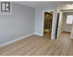 3pc Bathroom - 241 Darling Street Unit# 1, Brantford, ON N3S3X3 Photo 7
