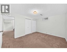 1040 Motherwell Road NE - photo 25