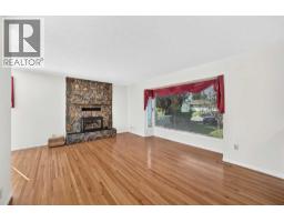 1040 Motherwell Road NE - photo 6