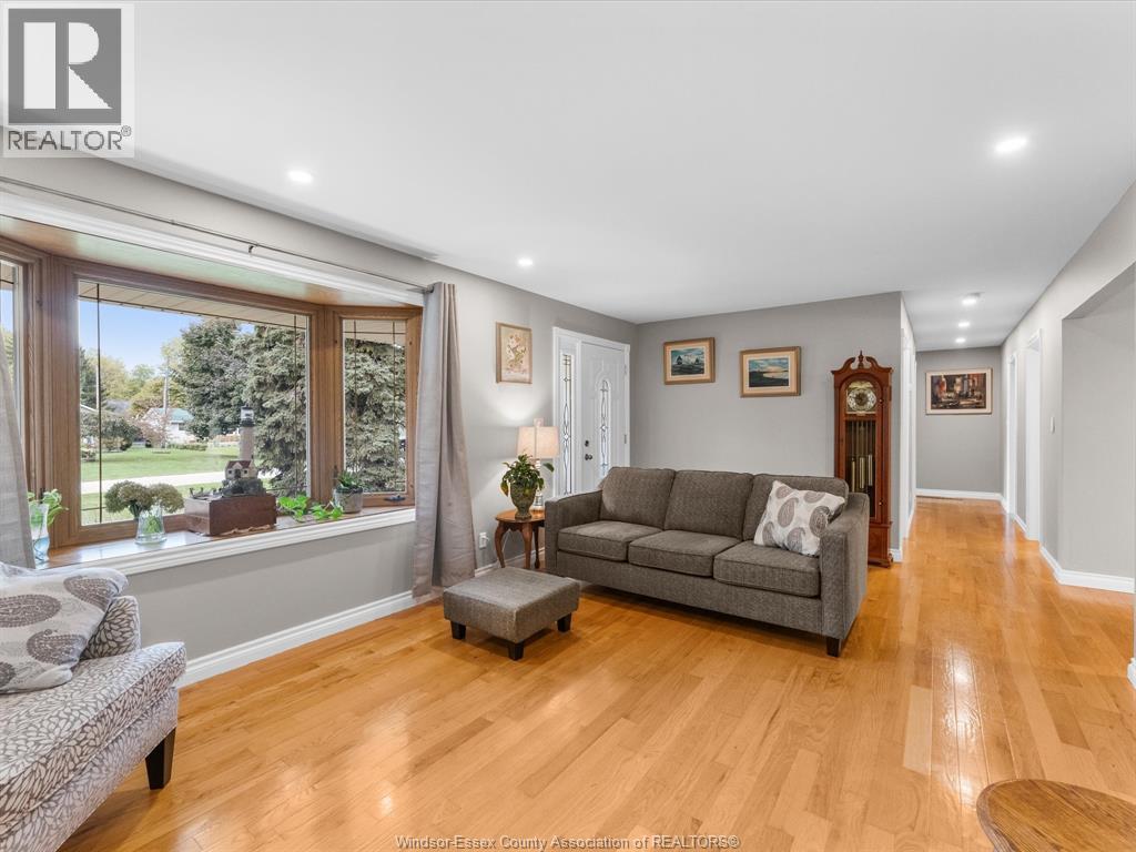 124 Allison AVENUE - 6