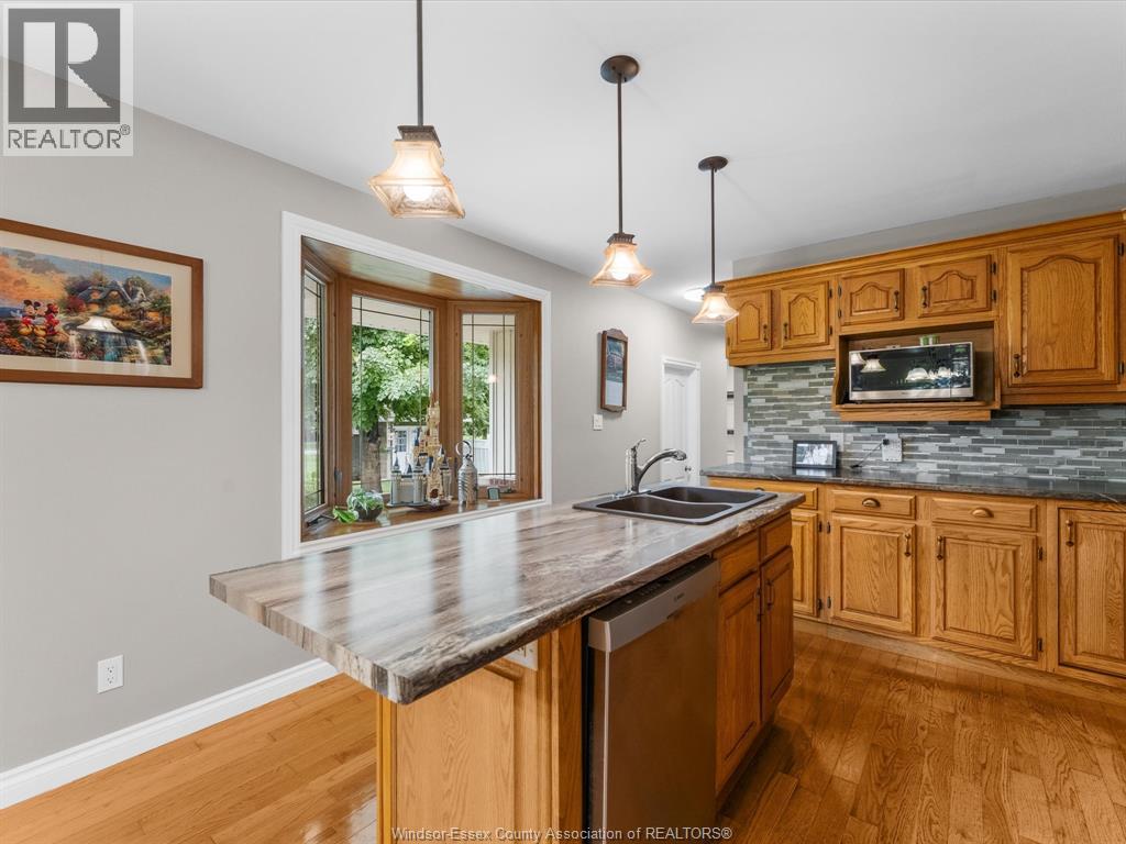 124 Allison AVENUE - 9