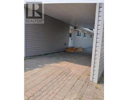 9 Central Ave, Elliot Lake, ON P5A2E8 Photo 24