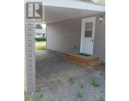 9 Central Ave, Elliot Lake, ON P5A2E8 Photo 25